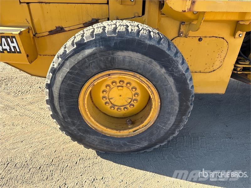 John Deere TC44H Radlader