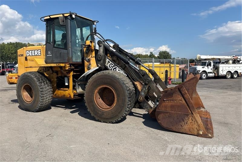 John Deere TC62H Wheel Loader Wheel loaders