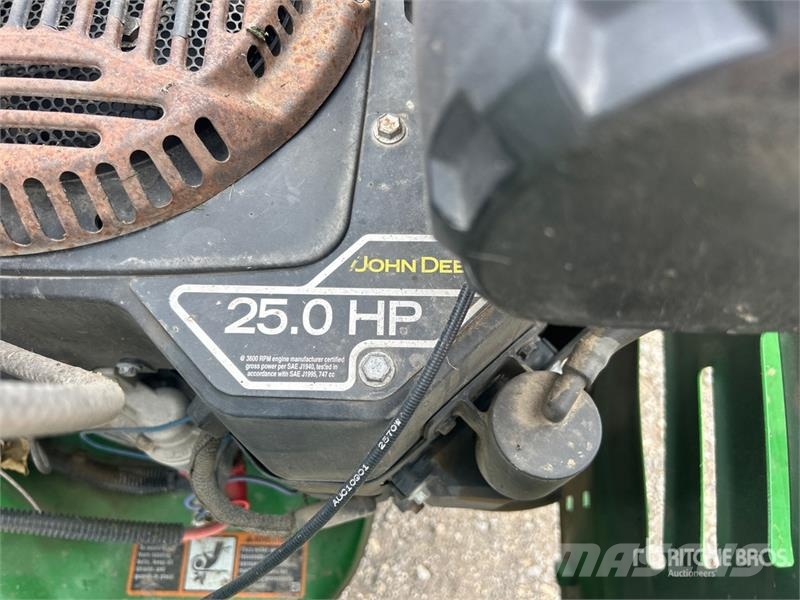 John Deere Z915E Zero-Turn Lawn Mower ركوب الحشائش