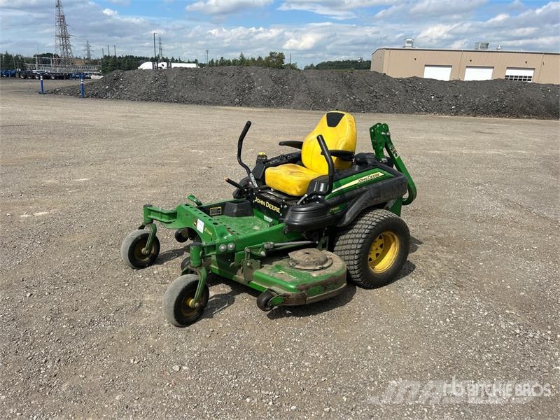 John Deere Z915E Zero-Turn Lawn Mower ركوب الحشائش