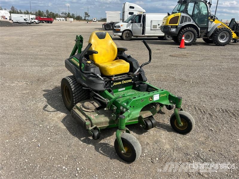 John Deere Z915E Zero-Turn Lawn Mower ركوب الحشائش