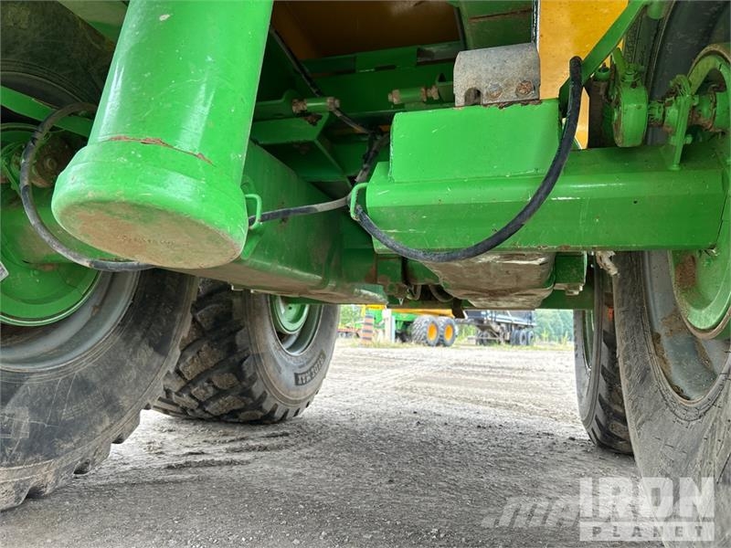 Joskin Trans-KTP 22/50 T/A Off-Road End Dump Trailer Вантажівки / спеціальні