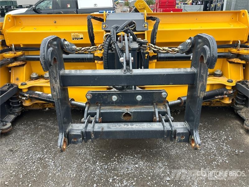  JR ODS60-1026 10 ft Hydraulic Reversing Snow Pushe 제설 블레이드 및 제설기
