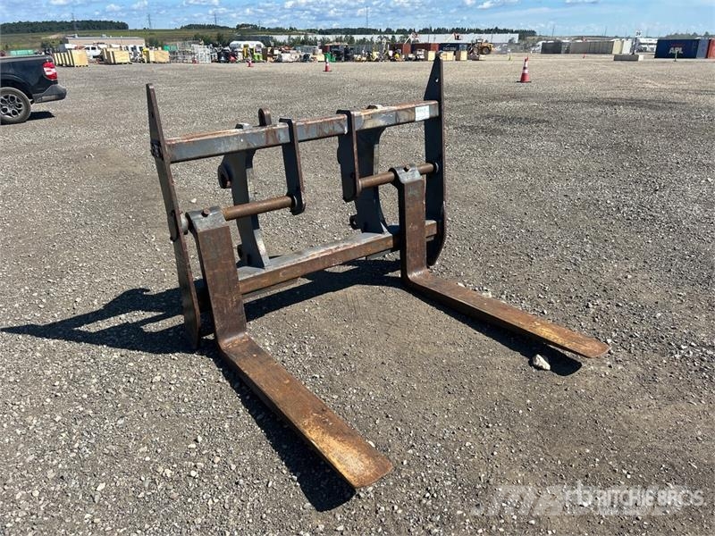 JRB TC54H 47 in Q/C Wheel Loader Forks Pallgafflar