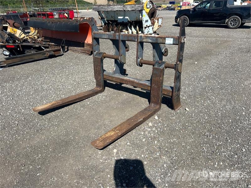 JRB TC54H 47 in Q/C Wheel Loader Forks Pallgafflar