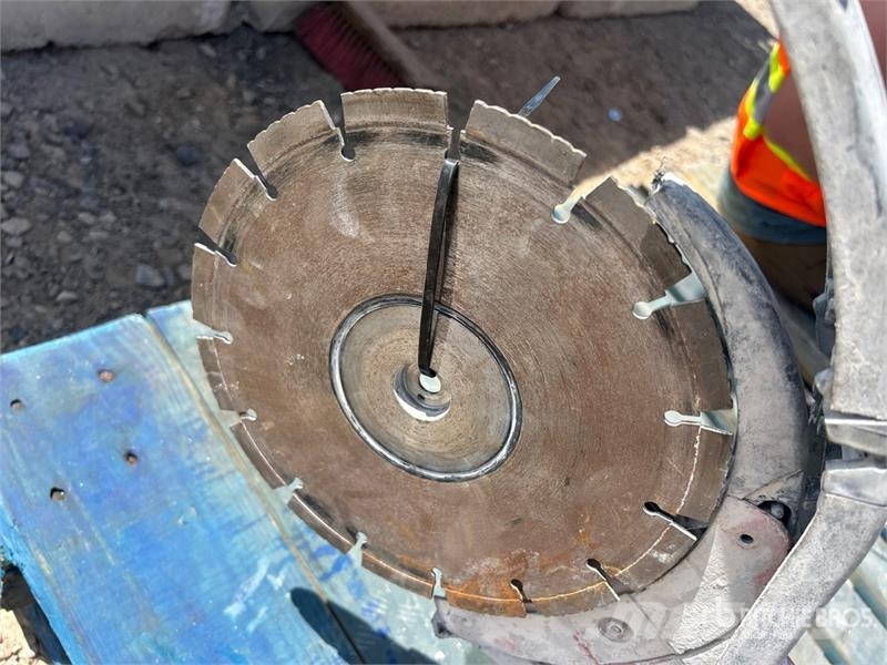  K760CNB Cut-Off Saw Drugi deli
