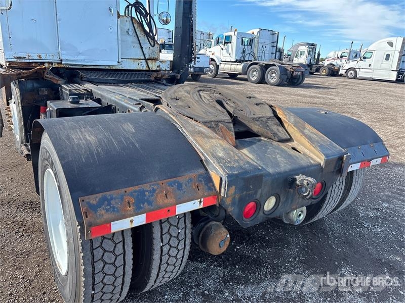 Kalmar 4x2 Spotter Truck Terminalivedukid