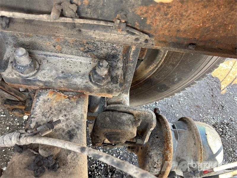 Kalmar 4x2 Spotter Truck Terminalivedukid