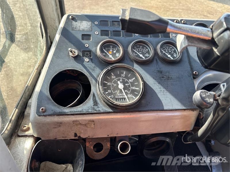 Kalmar 4x2 Spotter Truck Terminalivedukid