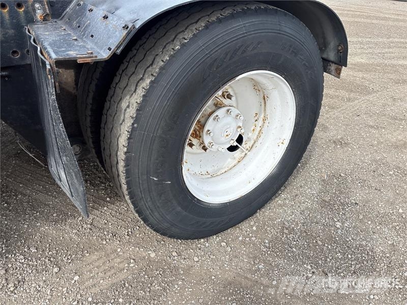Kalmar 4x2 Spotter Truck Терминальные тягачи