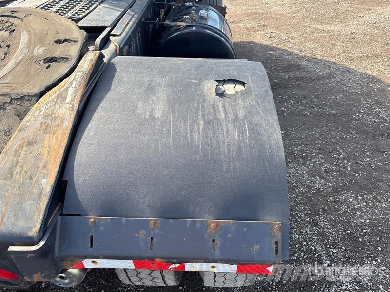 Kalmar 4x2 Spotter Truck Terminalivedukid