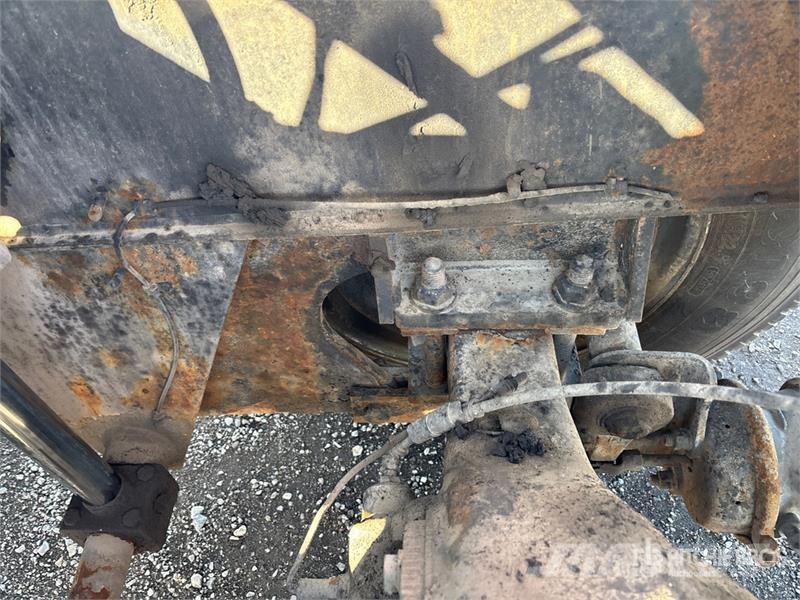 Kalmar 4x2 Spotter Truck Terminalivedukid