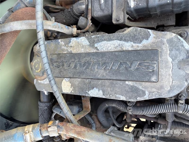 Kalmar 4x2 Spotter Truck Terminalivedukid