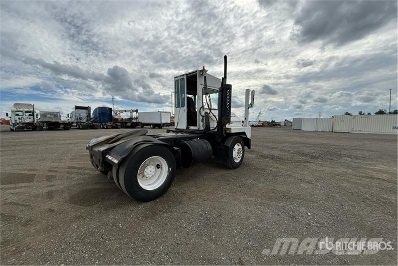 Kalmar 4x2 Spotter Truck Терминальные тягачи