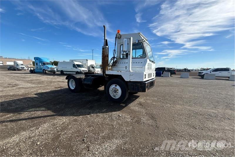 Kalmar 4x2 Spotter Truck Terminalivedukid
