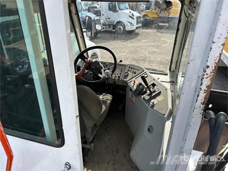Kalmar 4x2 Spotter Truck Terminalni tegljači