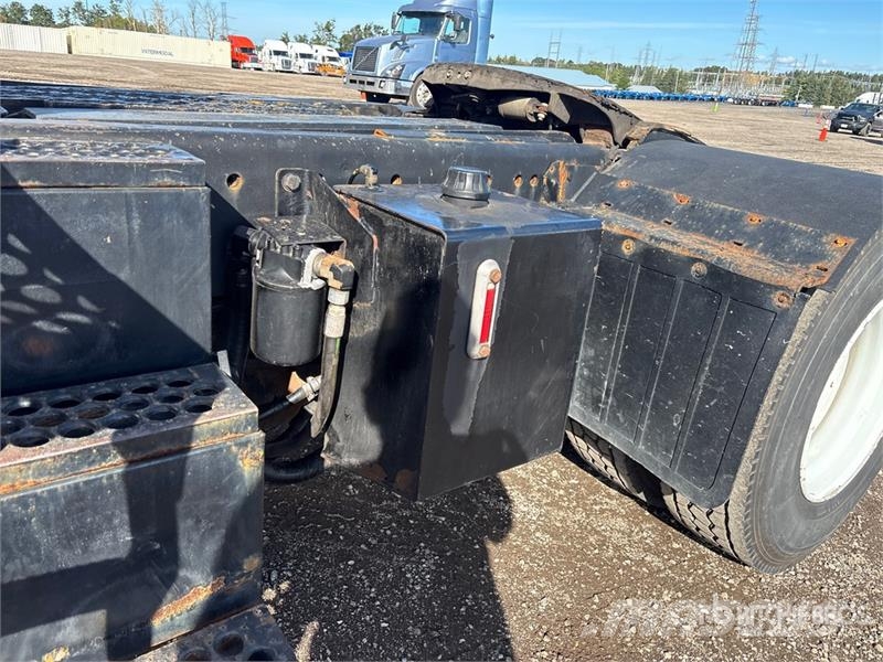 Kalmar 4x2 Spotter Truck Terminalivedukid