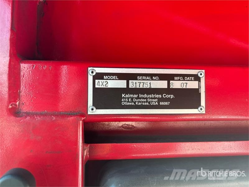 Kalmar Ottawa 4x2 Spotter Truck Νταλίκες μεταφοράς εμπορευματοκιβωτίων