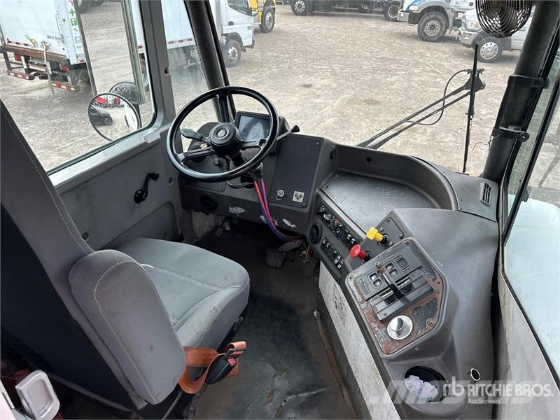 Kalmar Ottawa T2 4x2 Spotter Truck 터미널 트랙터