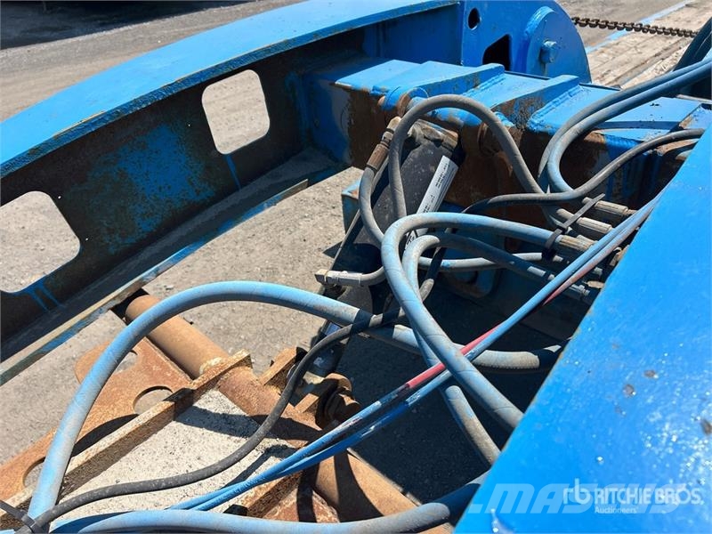 Kalyn Tri/A Removable Gooseneck Lowboy Trailer Нискотоварачи