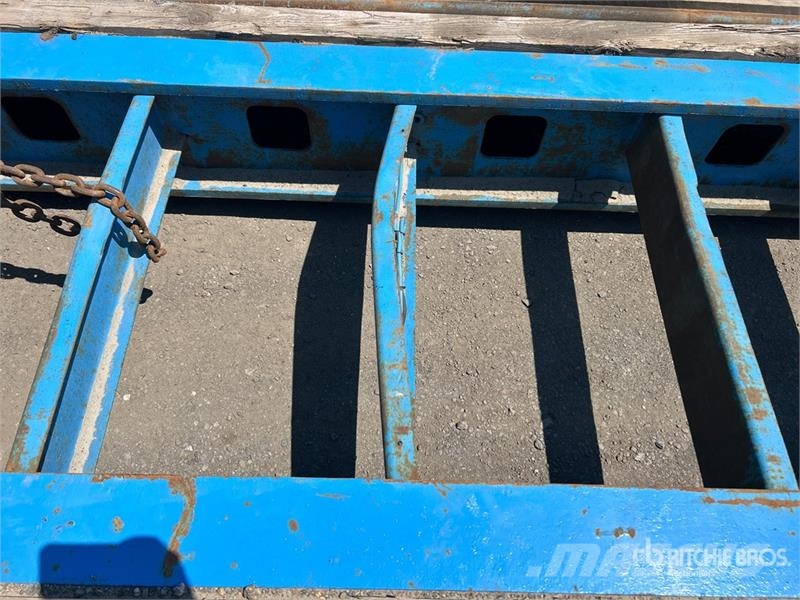 Kalyn Tri/A Removable Gooseneck Lowboy Trailer Нискотоварачи