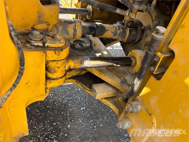 Kawasaki 92ZV-2 Wheel Loader Kolové nakladače