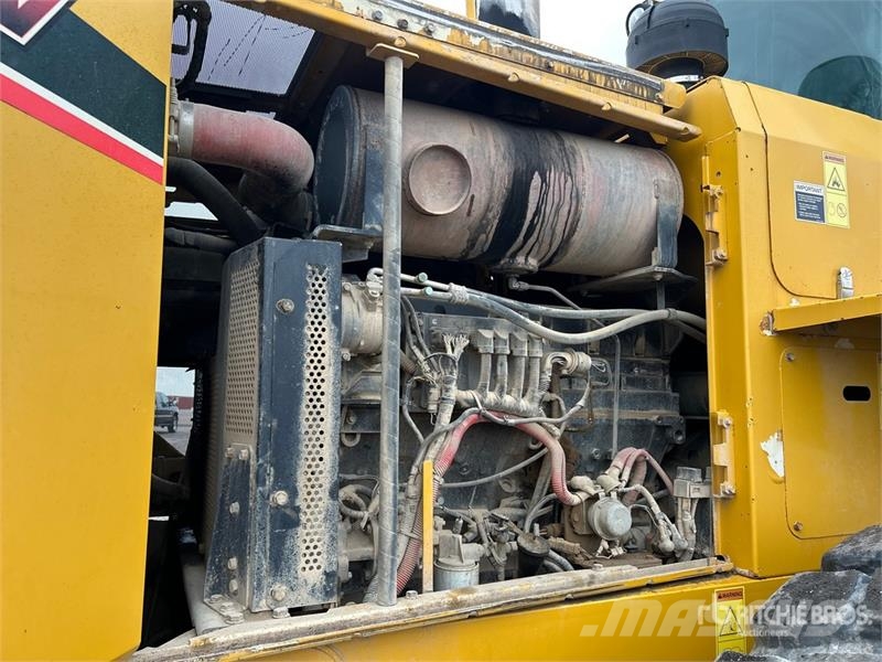 Kawasaki 92ZV-2 Wheel Loader Kolové nakladače