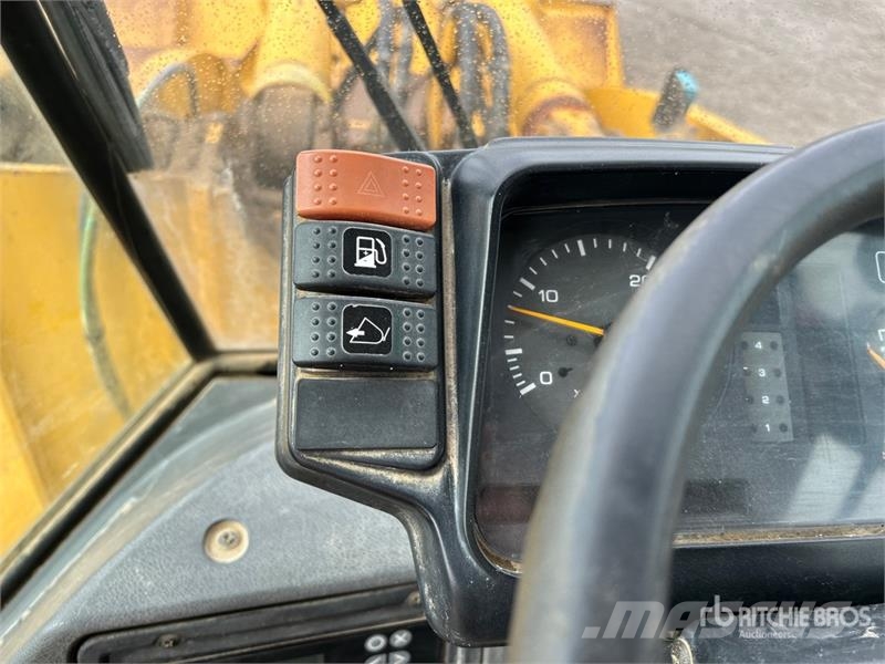 Kawasaki 92ZV-2 Wheel Loader Kolové nakladače