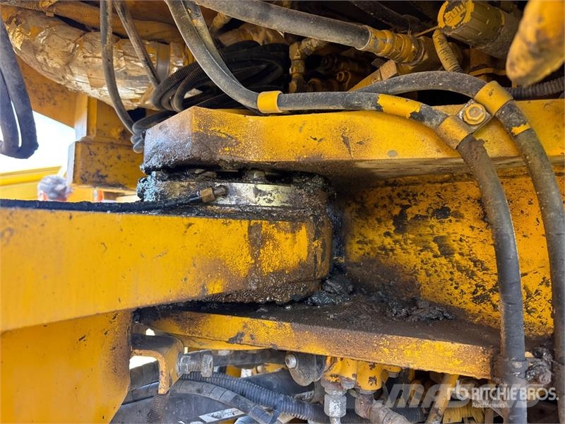 Kawasaki 92ZV-2 Wheel Loader Kolové nakladače