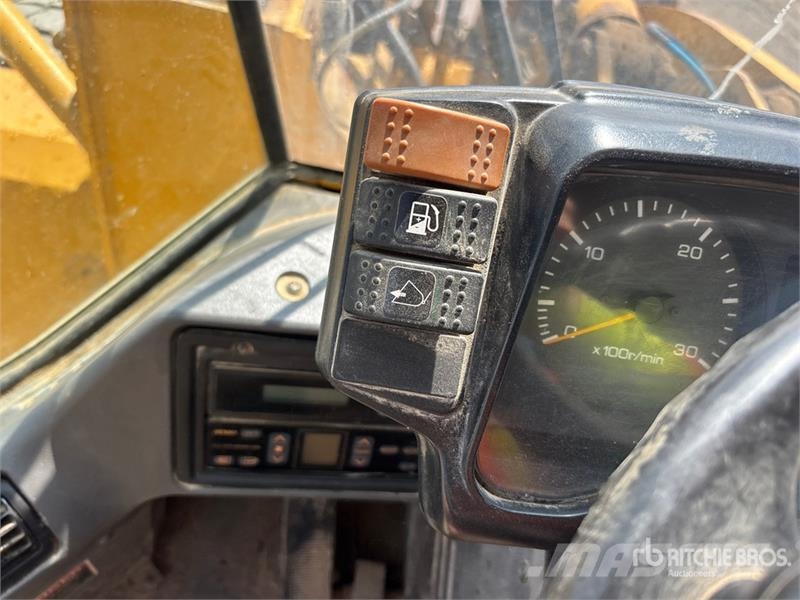 Kawasaki 92ZV-2 Wheel Loader Kolové nakladače