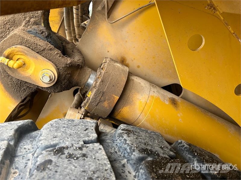 Kawasaki 92ZV-2 Wheel Loader Kolové nakladače
