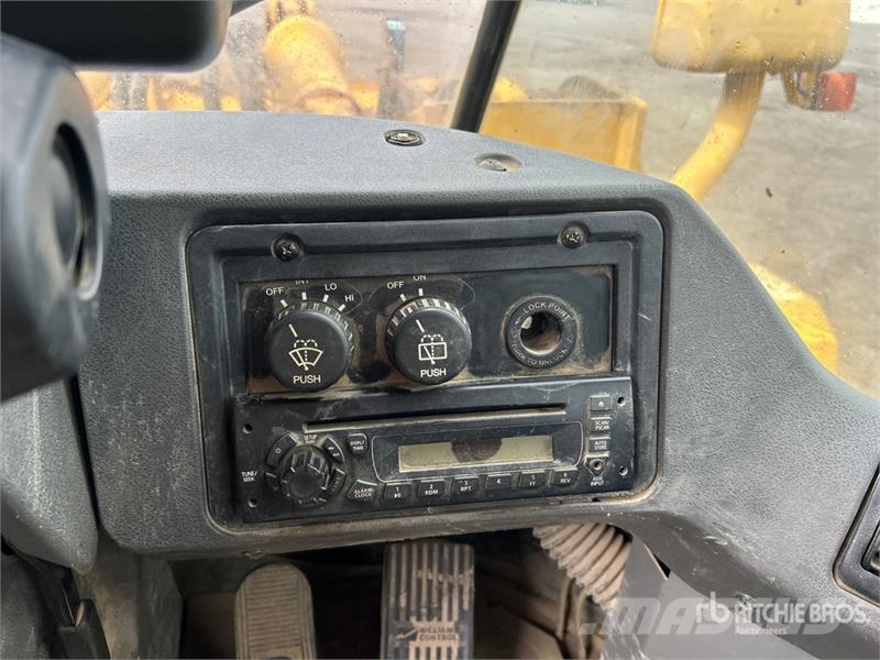 Kawasaki 92ZV-2 Wheel Loader Kolové nakladače