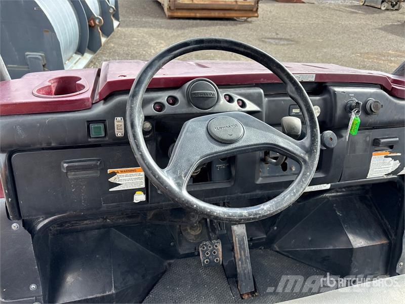 Kawasaki KAF620E Maquinaria para servicios públicos