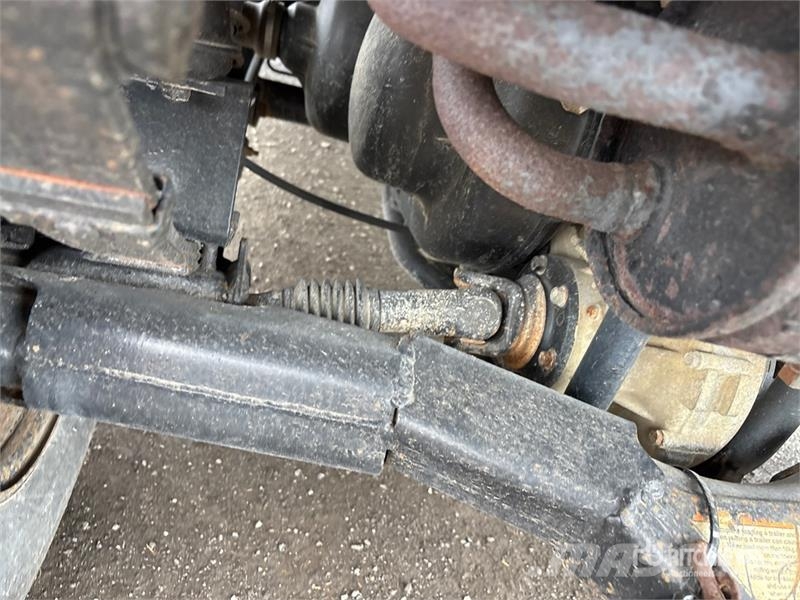 Kawasaki KAF620E Maquinaria para servicios públicos