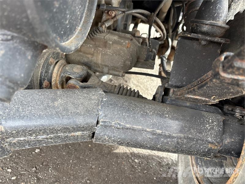 Kawasaki KAF620E Maquinaria para servicios públicos