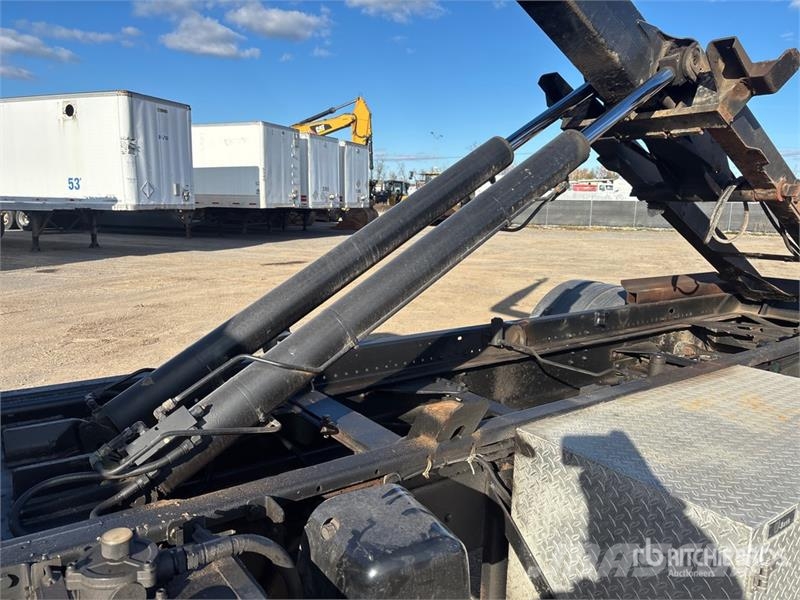Kenworth 370 4x2 Hooklift Truck Kotalni prekucni tovornjaki