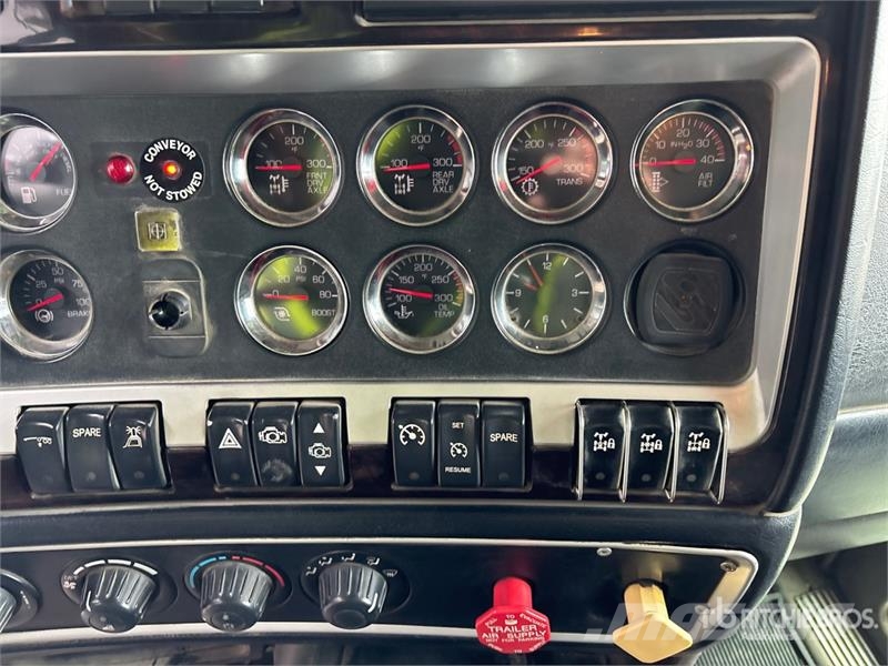 Kenworth Dahms Ultra 18 on Kenworth T800 8x4 Twin-Steer St Stroje na výrobu betonových prefabrikátů