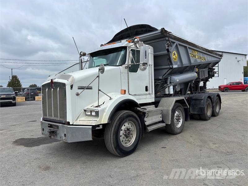 Kenworth Dahms Ultra 18 on Kenworth T800 8x4 Twin-Steer St Stroje na výrobu betonových prefabrikátů