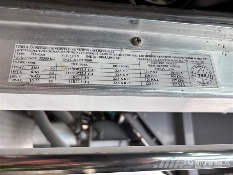 Kenworth Dahms Ultra 18 on Kenworth T800 8x4 Twin-Steer St Stroje na výrobu betonových prefabrikátů