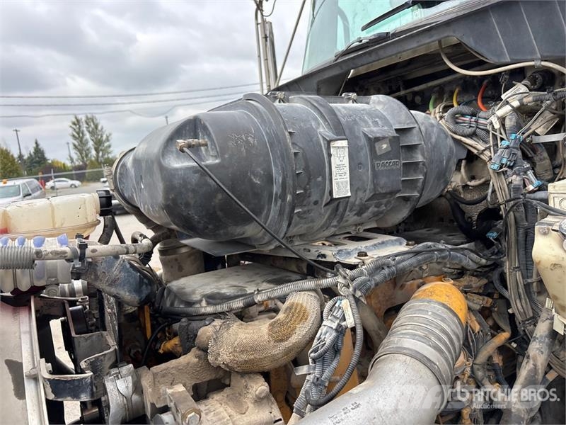 Kenworth Dahms Ultra 18 on Kenworth T800 8x4 Twin-Steer St Stroje na výrobu betonových prefabrikátů