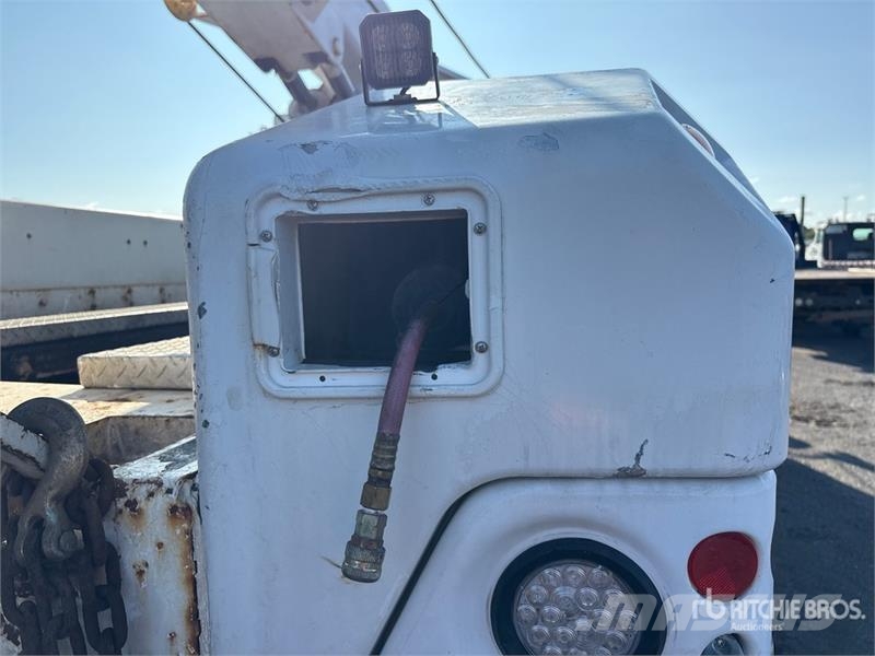 Kenworth T-800 Sleeper Tow Truck Евакуатори