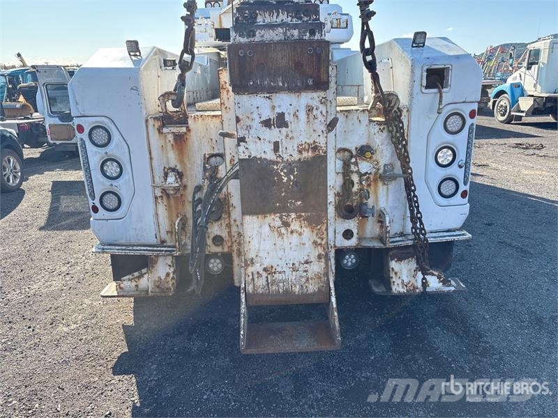 Kenworth T-800 Sleeper Tow Truck Евакуатори