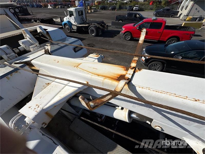 Kenworth T-800 Sleeper Tow Truck Евакуатори