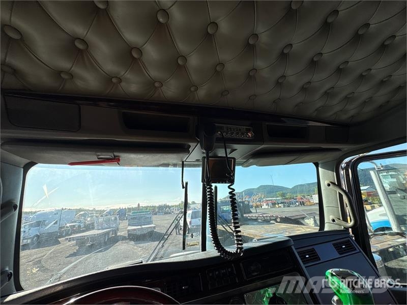 Kenworth T-800 Sleeper Tow Truck Евакуатори