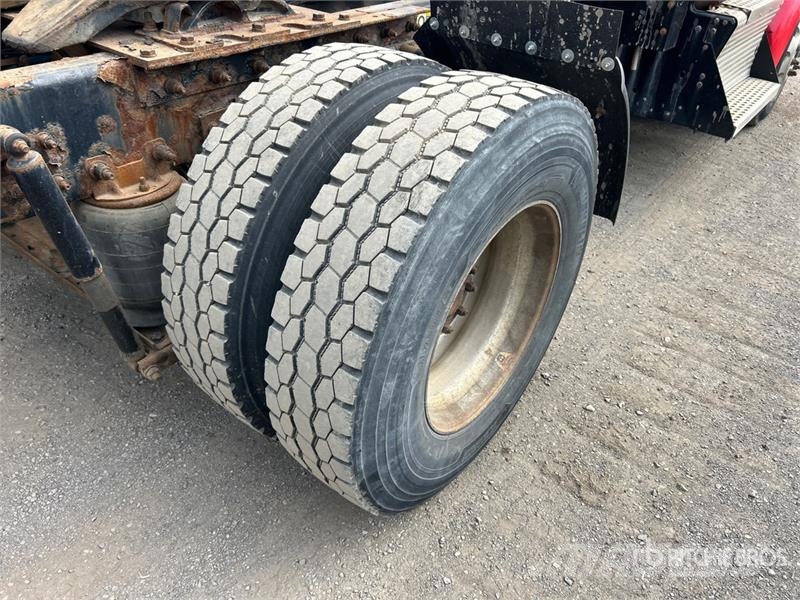Kenworth T300 Traktorske jedinice