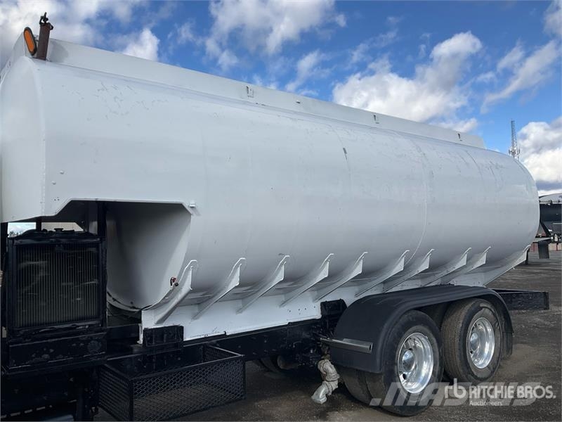 Kenworth T300 Tovornjaki za vodo