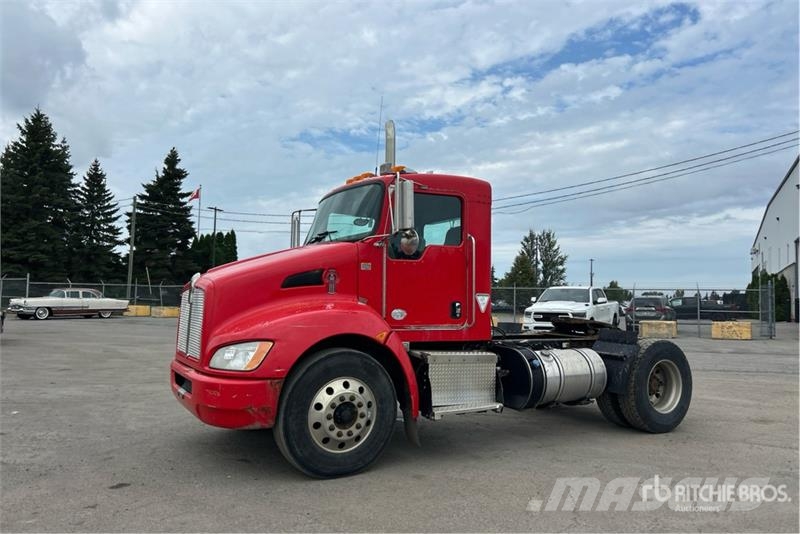 Kenworth T300 Traktorske jedinice