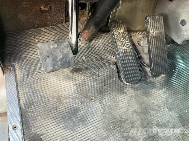 Kenworth T300 Tovornjaki za vodo
