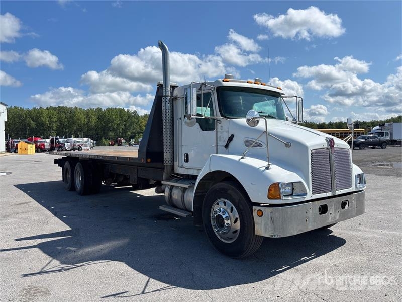 Kenworth T300 Recovery vehicles