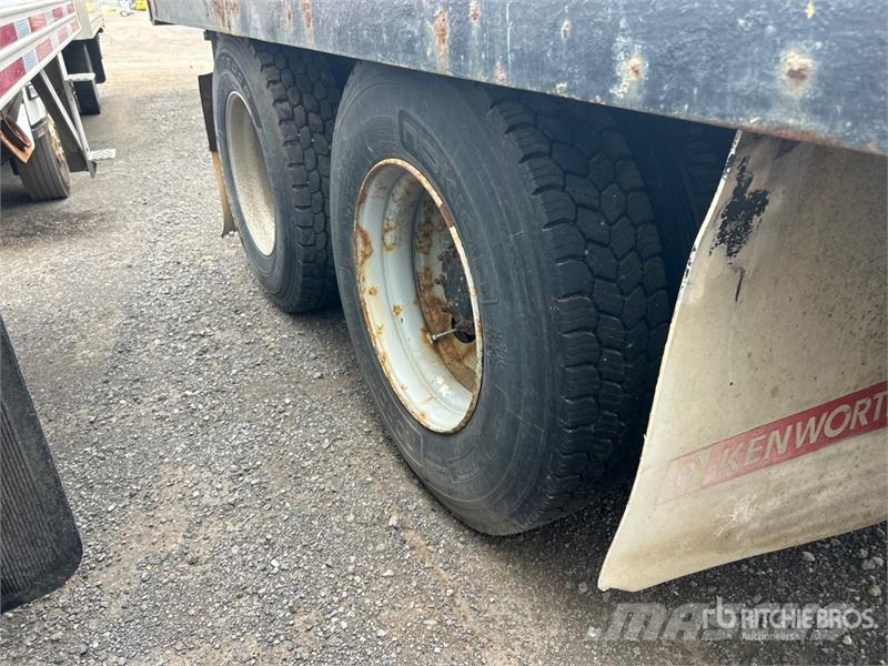 Kenworth T300 Kamioni sa otvorenim sandukom